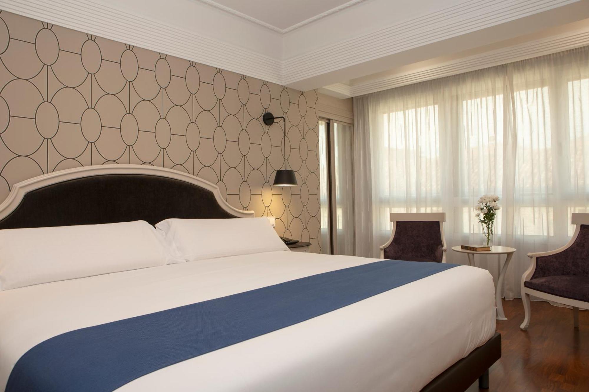De Castilla Hotel 4*